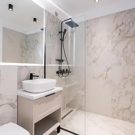 Aesthetic Cosy - Alba Apartment Bukarest