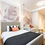 Aesthetic Cosy - Alba Bucharest