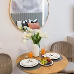 Aesthetic Cosy - Alba Bucharest
