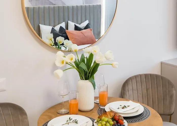 Aesthetic Cosy - Alba Bukurešť