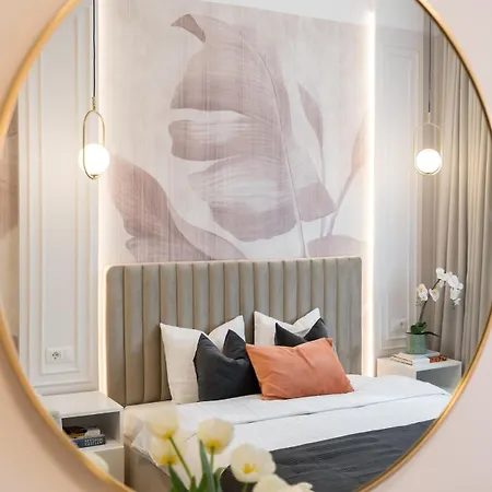 Aesthetic Cosy - Alba Apartament *