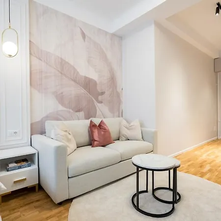 Aesthetic Cosy - Alba